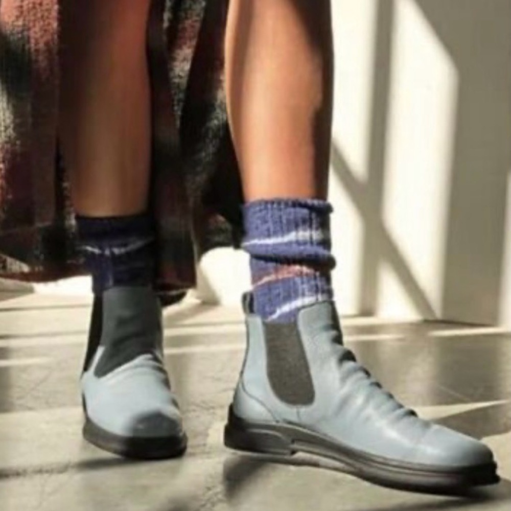 FREE PEOPLE X BUENO NWOT EU 36 (6) powder blue booties in Darla RARE FIND!